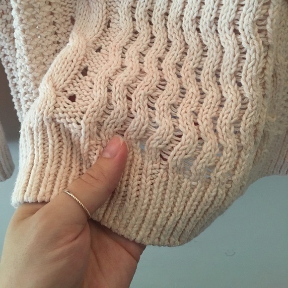 H&M Light Pink Knitted Sweater - Picture 5 of 5